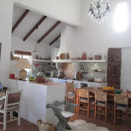 Charming In Silves * São Bartolomeu de Messines