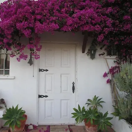 Charming In Silves * São Bartolomeu de Messines