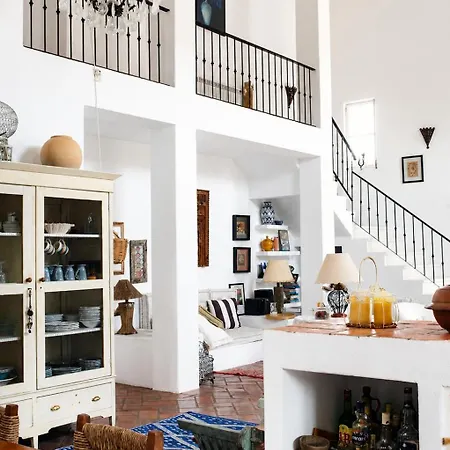 Feriehus Charming In Silves *