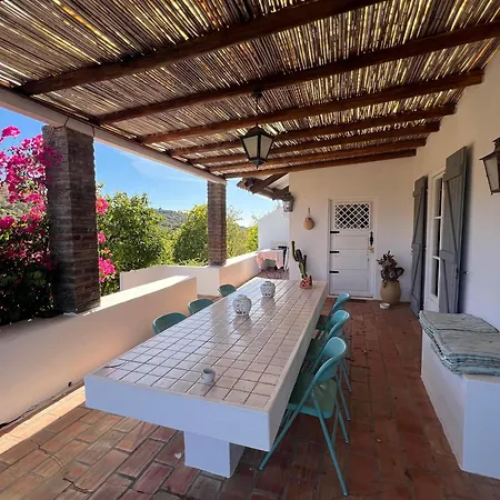 Feriehus Charming In Silves
